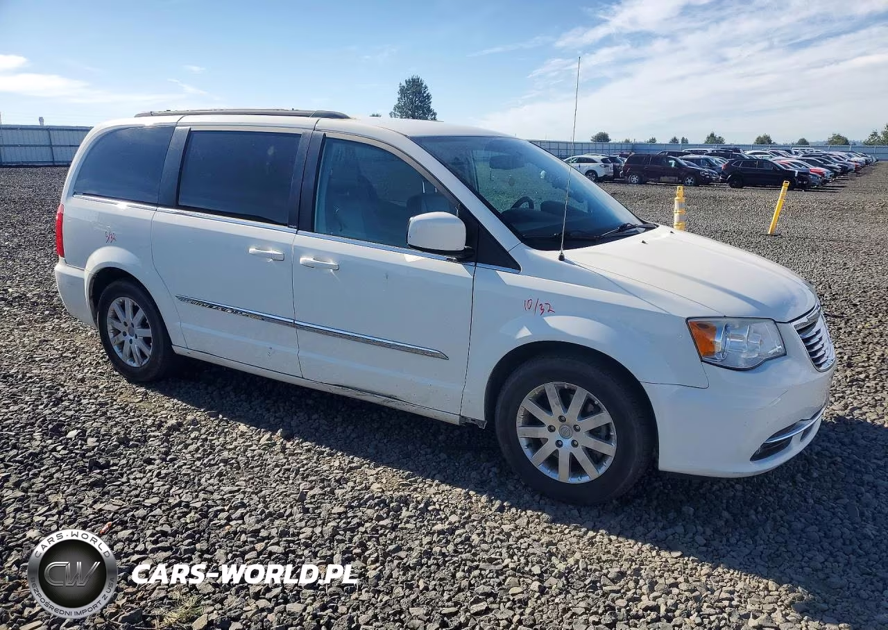 2013 Chrysler Town & Country Touring VIN:2C4RC1BG7DR684135 - 4