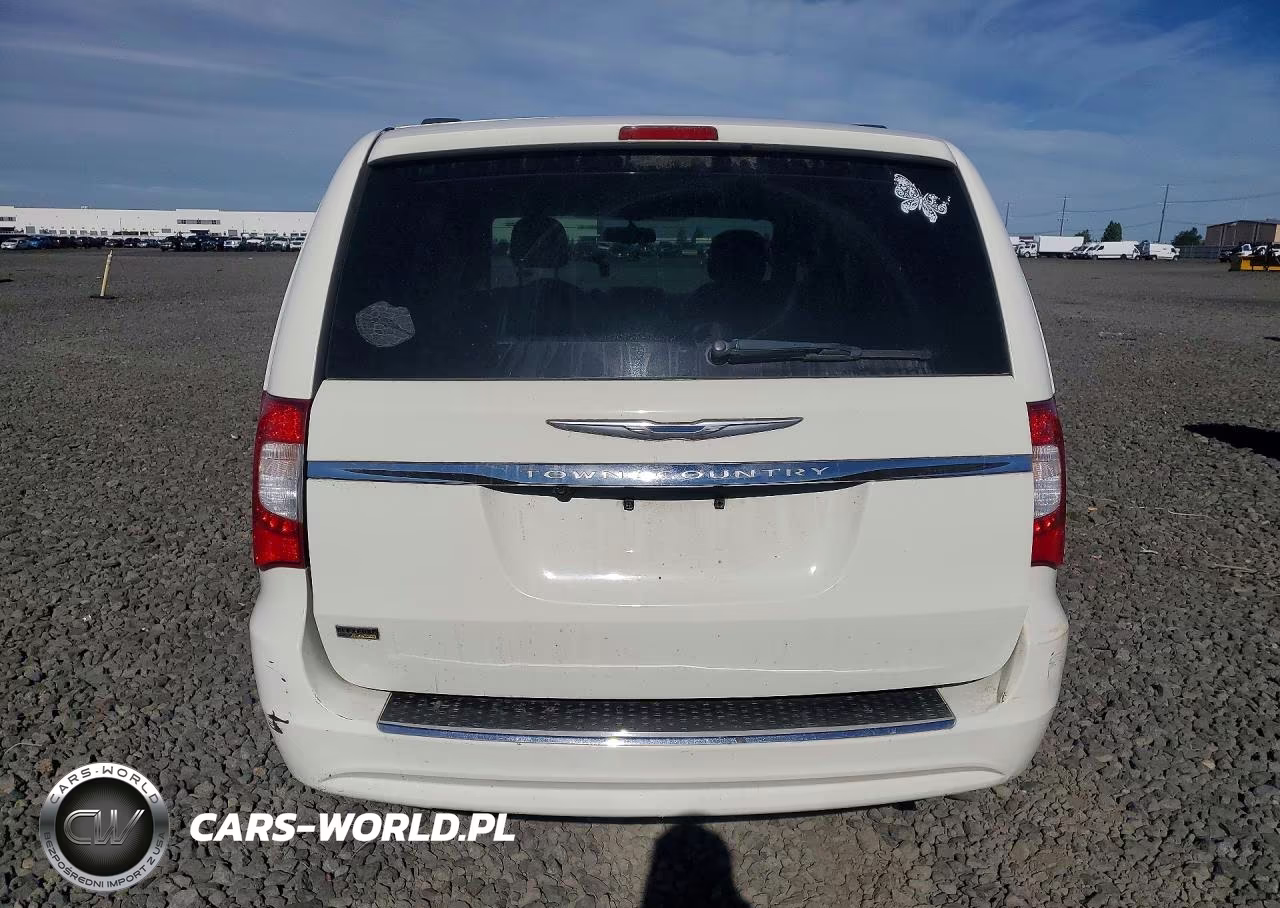 2013 Chrysler Town & Country Touring VIN:2C4RC1BG7DR684135 - 6