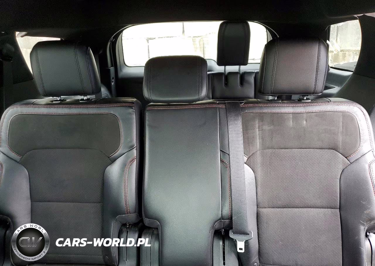 2018 Ford Explorer Xlt VIN:1FM5K8D83JGC02303 - 10