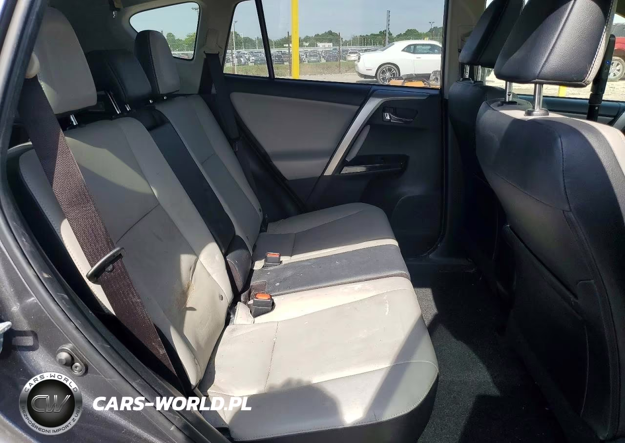 2018 Toyota Rav4 Limited VIN:JTMDFREV2JJ177346 - 11