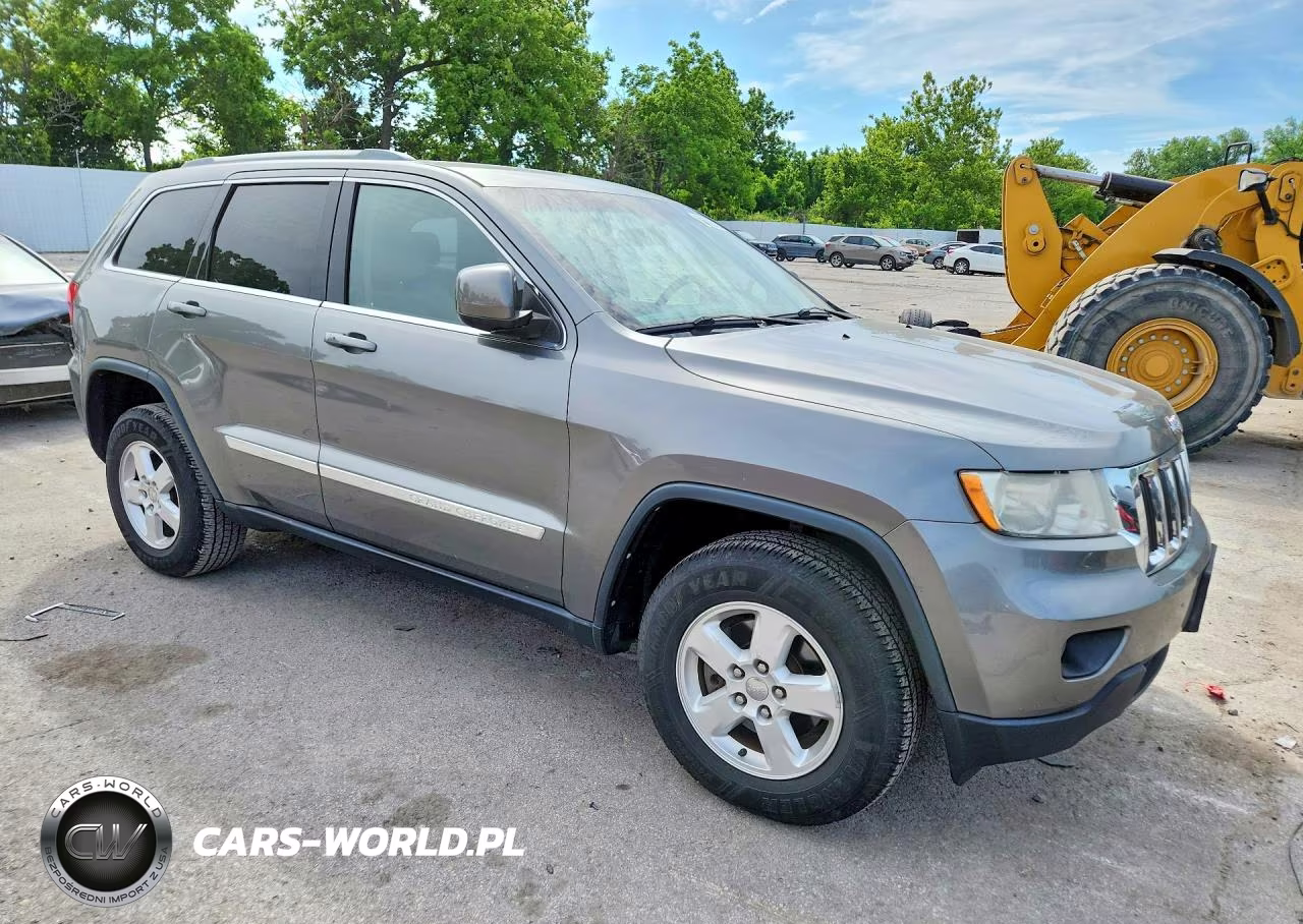 2012 Jeep Grand Cherokee VIN:1C4RJFAGXCC250609 - 4