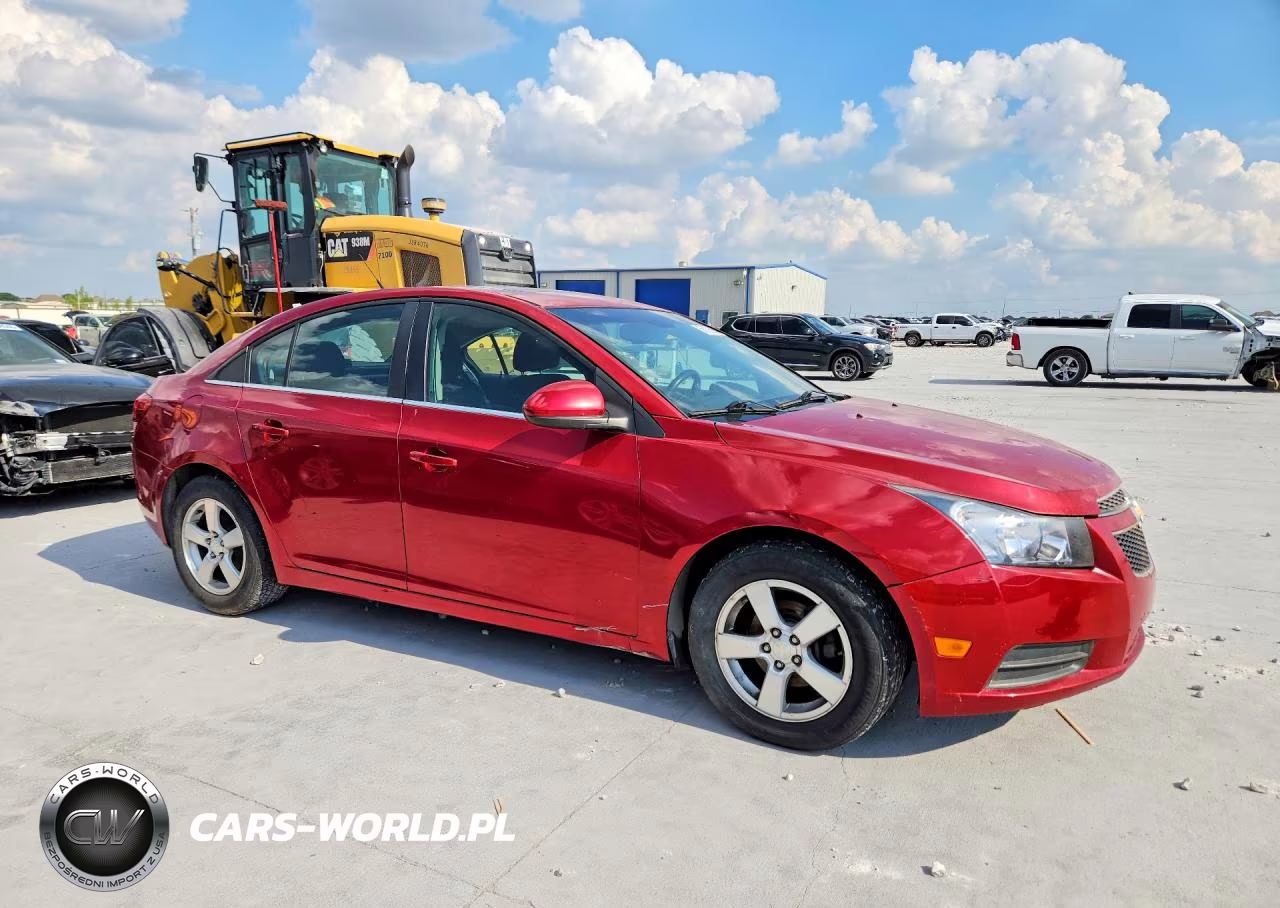2014 Chevrolet Cruze Lt VIN:1G1PC5SB3E7204901 - 4