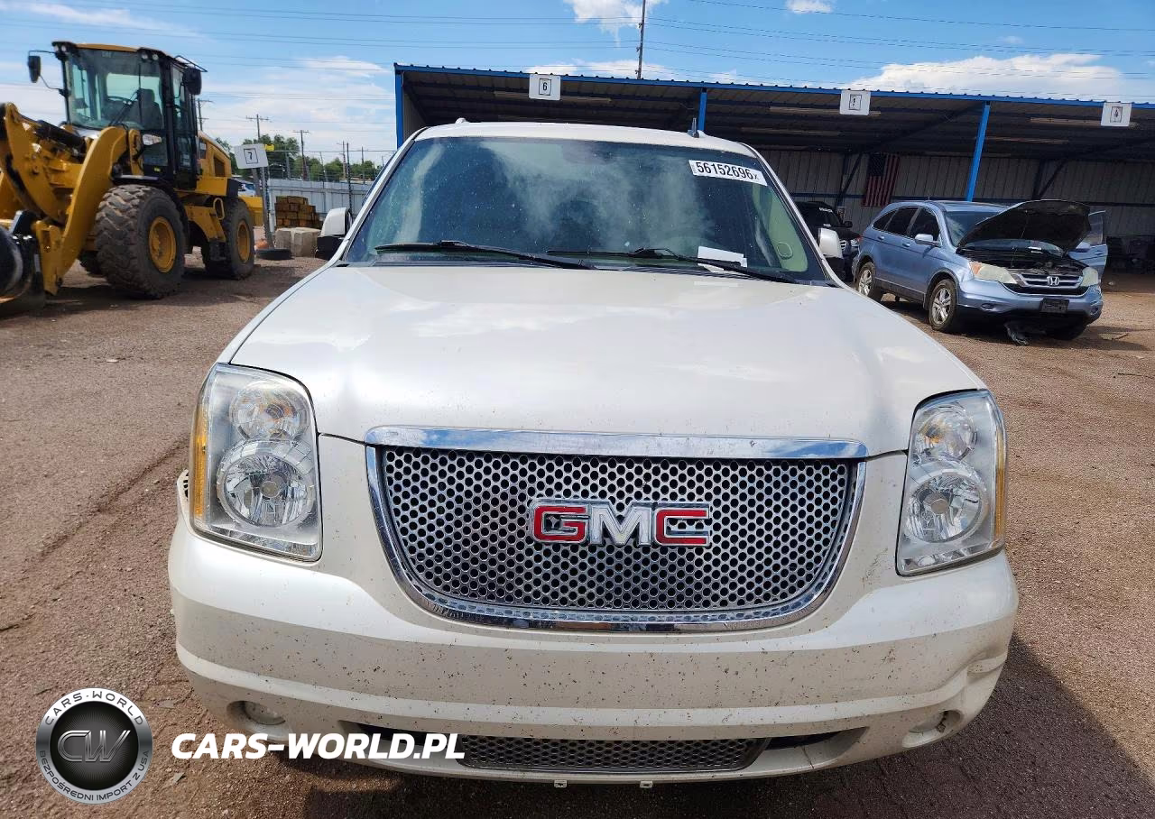 2010 GMC Yukon Denali VIN:1GKUKEEF4AR165430 - 5