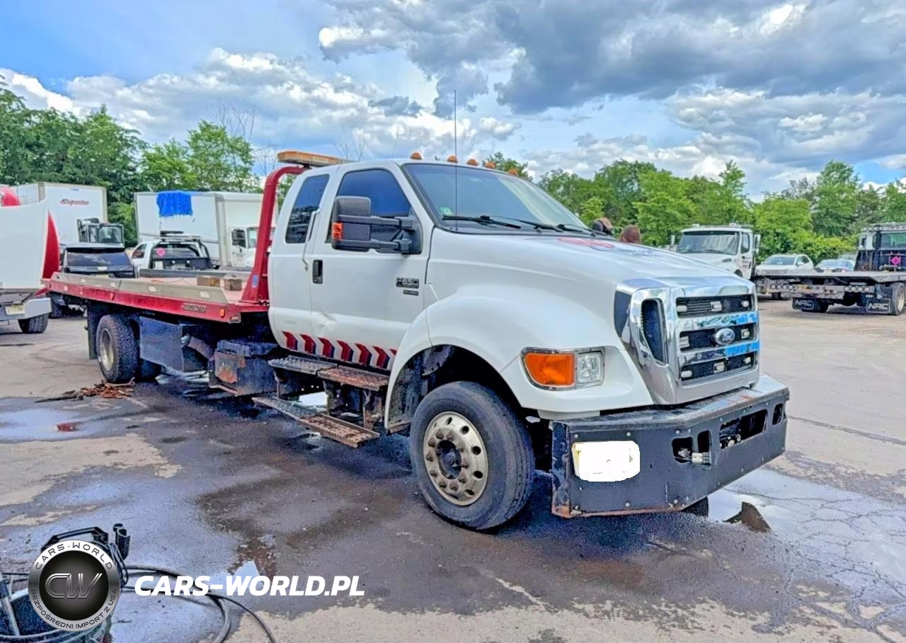 2011 Ford F-650 Super Duty