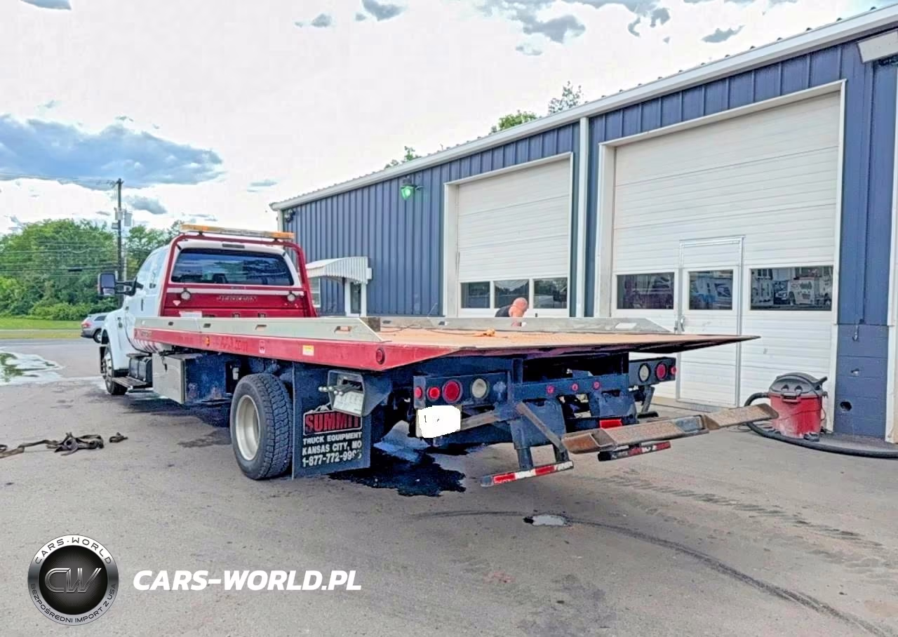 2011 Ford F-650 Super Duty VIN:3FRWX6FC4BV422571 - 3