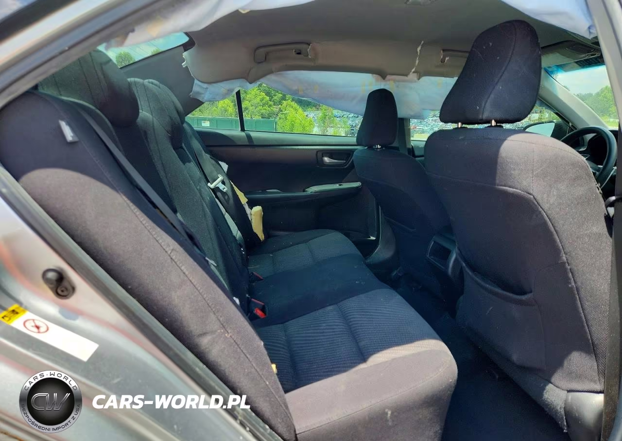 2015 Toyota Camry Le VIN:4T1BF1FK4FU487321 - 10