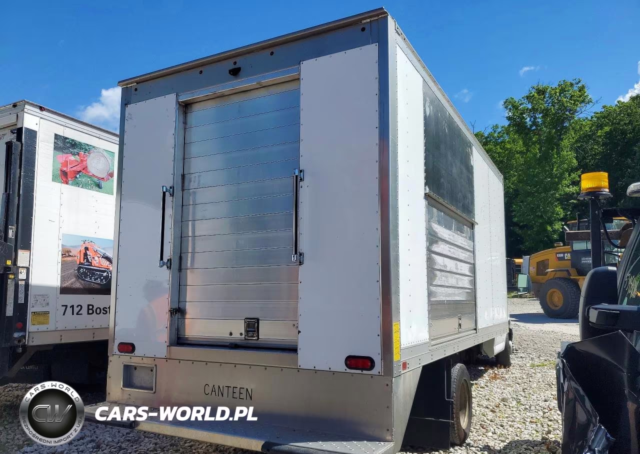 2020 Chevrolet Express Refrigerated Delivery Truck VIN:1HA6GVCG1LN003374 - 3