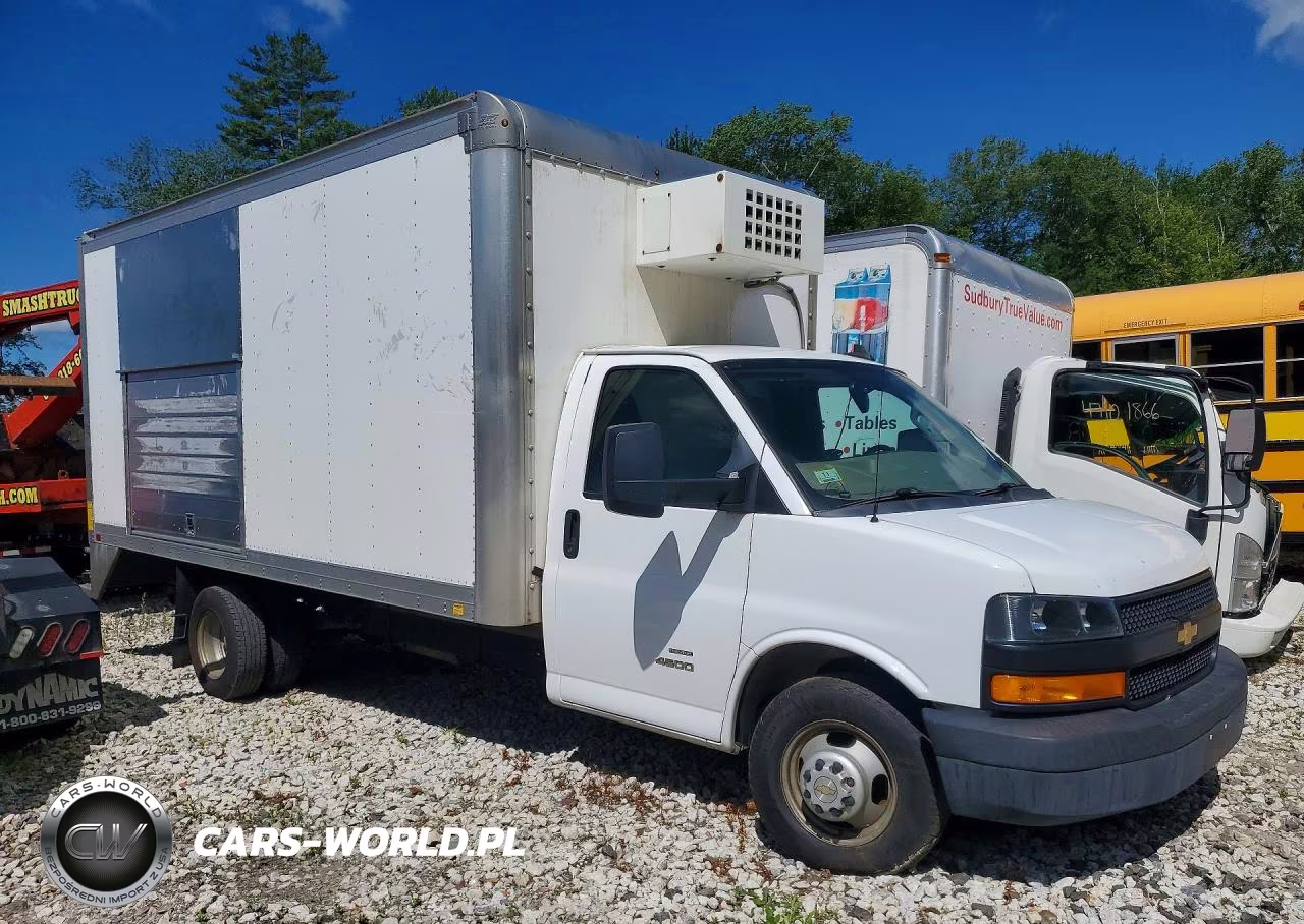 2020 Chevrolet Express Refrigerated Delivery Truck VIN:1HA6GVCG1LN003374 - 4