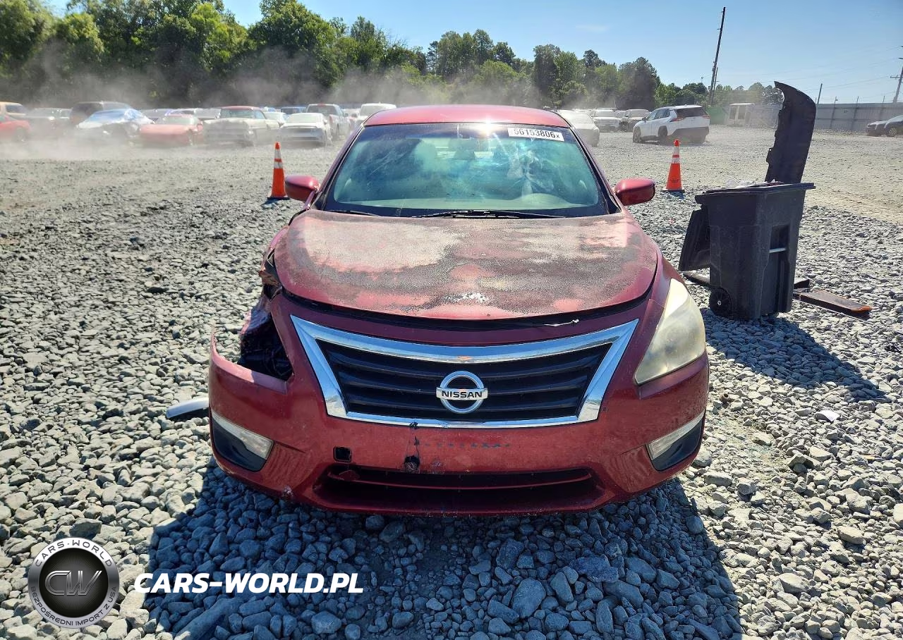 2015 Nissan Altima 2.5 S VIN:1N4AL3AP4FN318441 - 5