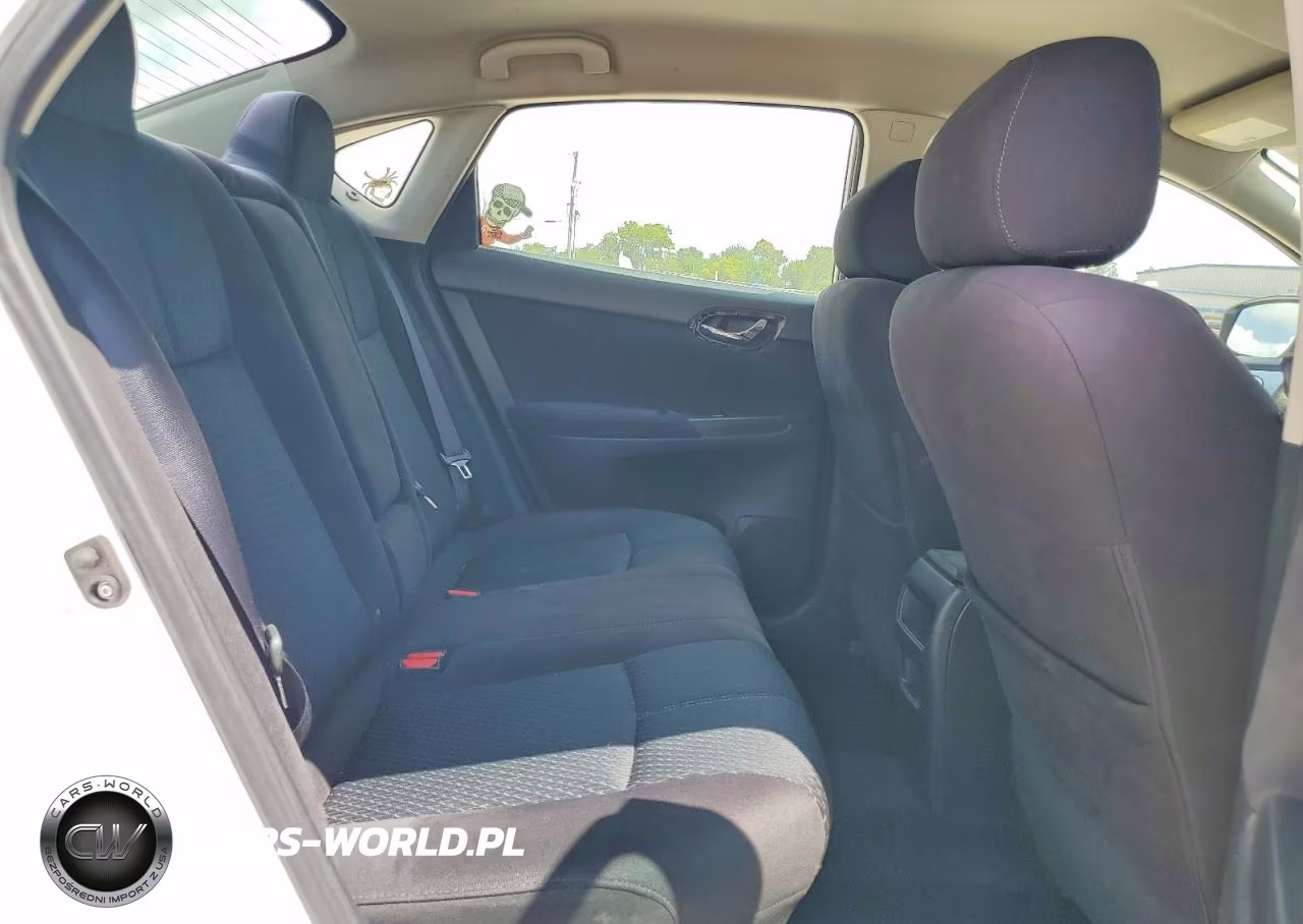 2015 Nissan Sentra Sr VIN:3N1AB7APXFY378427 - 10