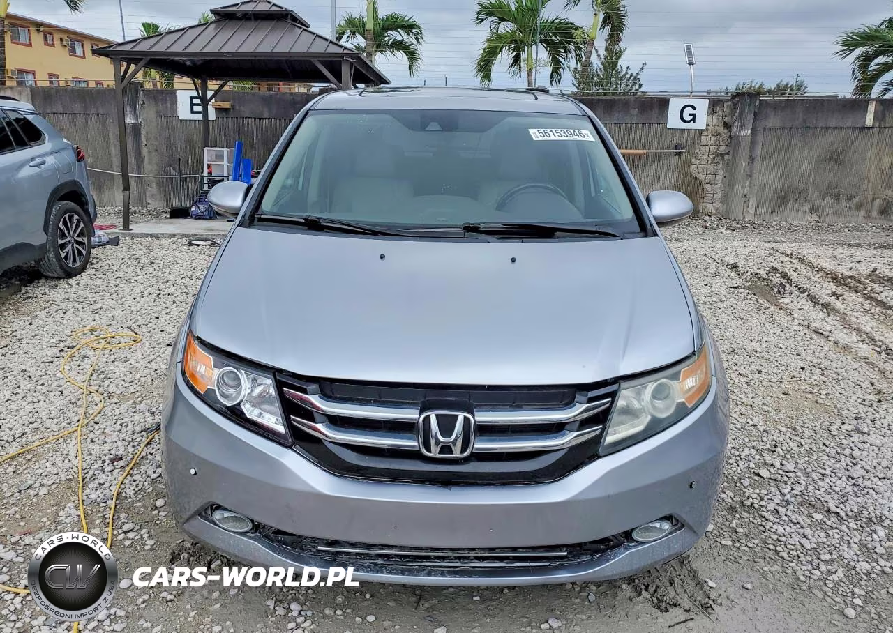 2016 Honda Odyssey Touring VIN:5FNRL5H95GB033196 - 5