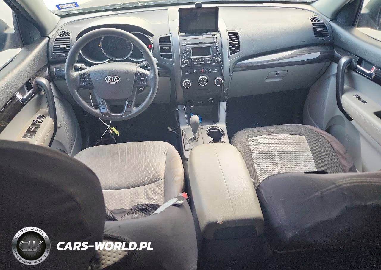 2013 Kia Sorento Lx VIN:5XYKT4A28DG311487 - 8