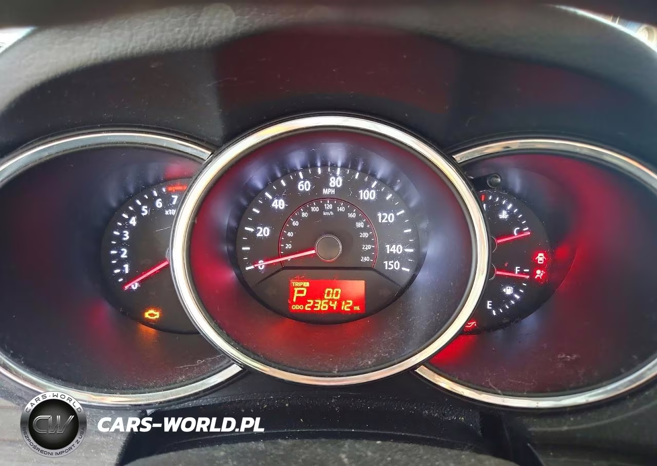 2013 Kia Sorento Lx VIN:5XYKT4A28DG311487 - 9