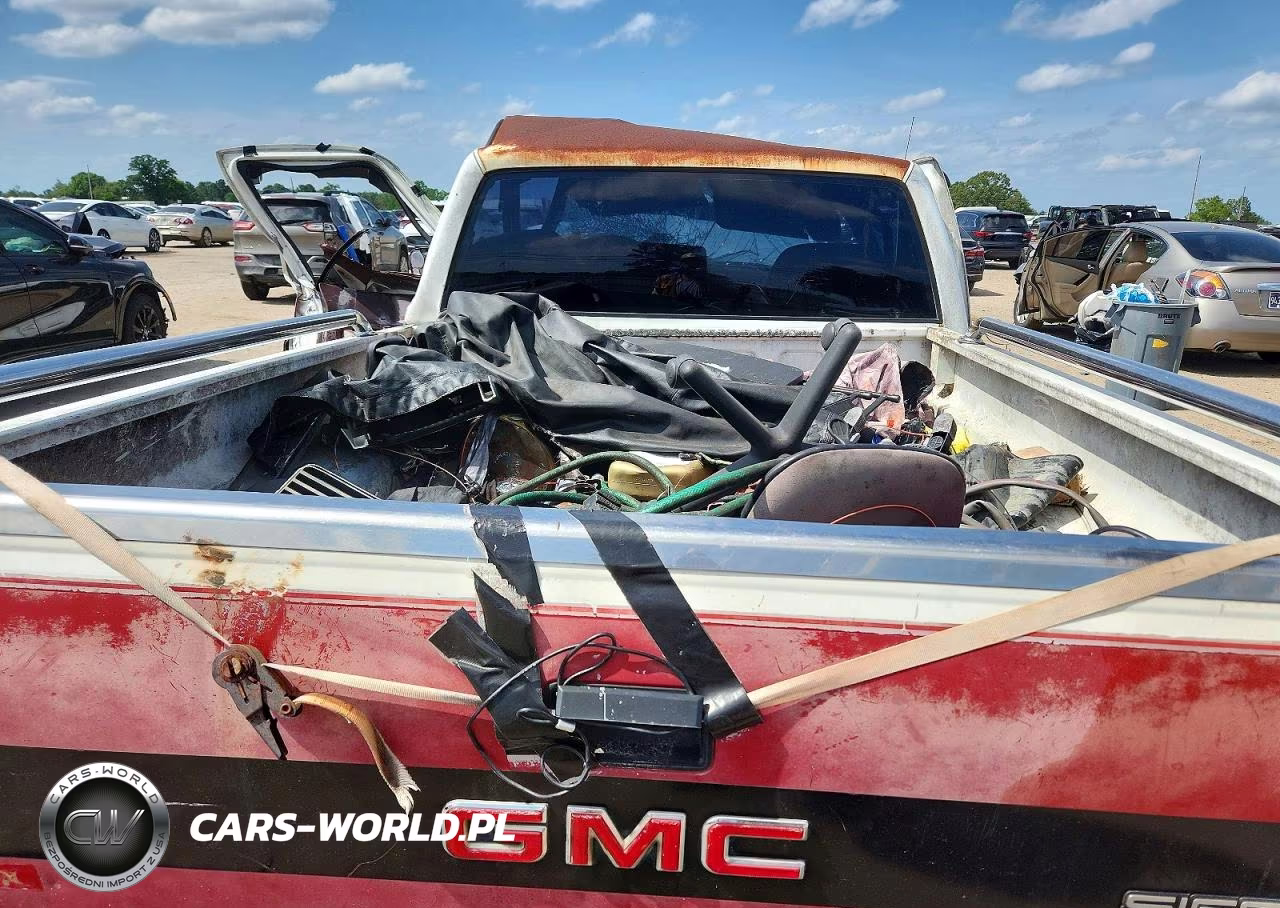 1990 GMC Sierra C1500 VIN:1GTDC14Z7LZ546074 - 10
