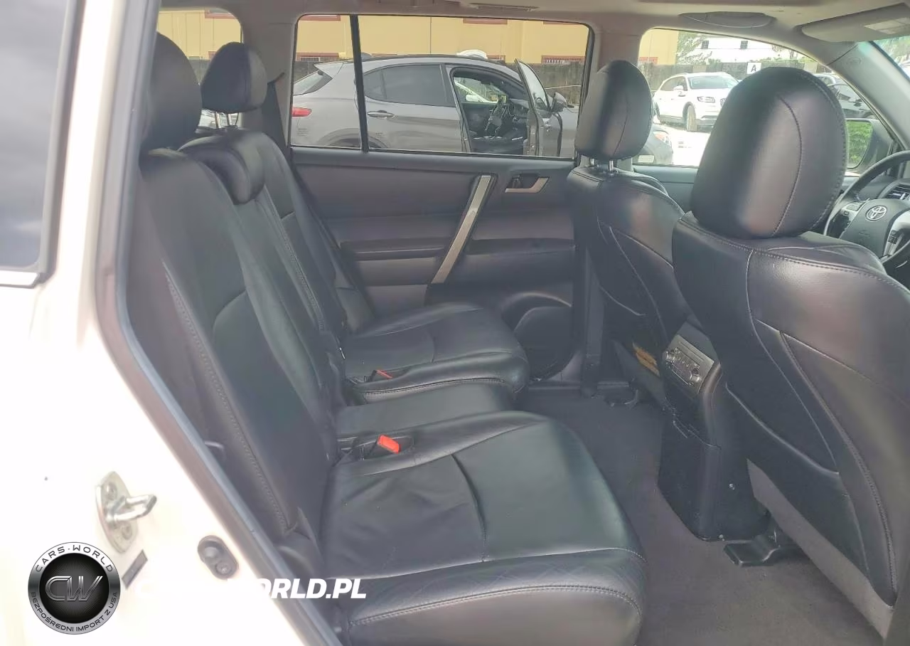 2011 Toyota Highlander Se VIN:5TDZK3EH6BS026782 - 10