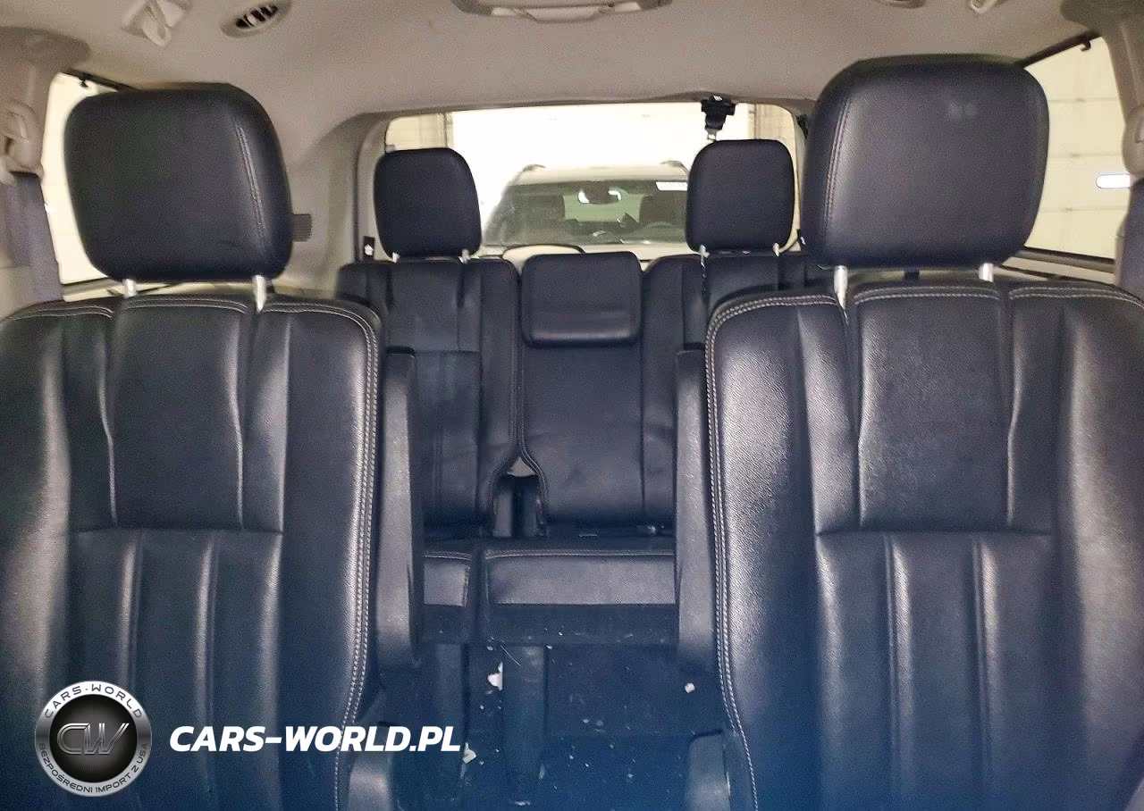 2015 Chrysler Town & Country Touring VIN:2C4RC1BG9FR707207 - 10