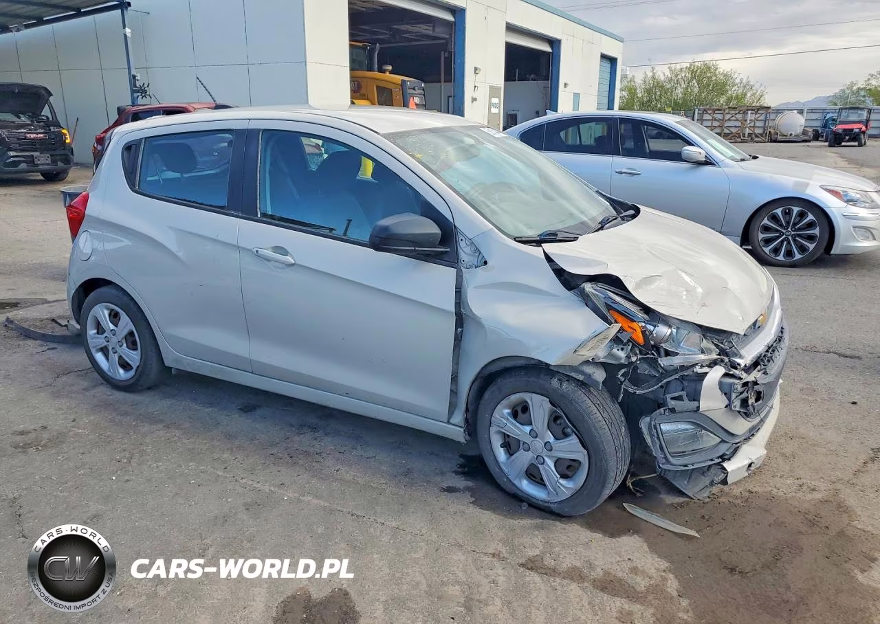 2019 Chevrolet Spark Ls VIN:KL8CB6SA4KC742430 - 4