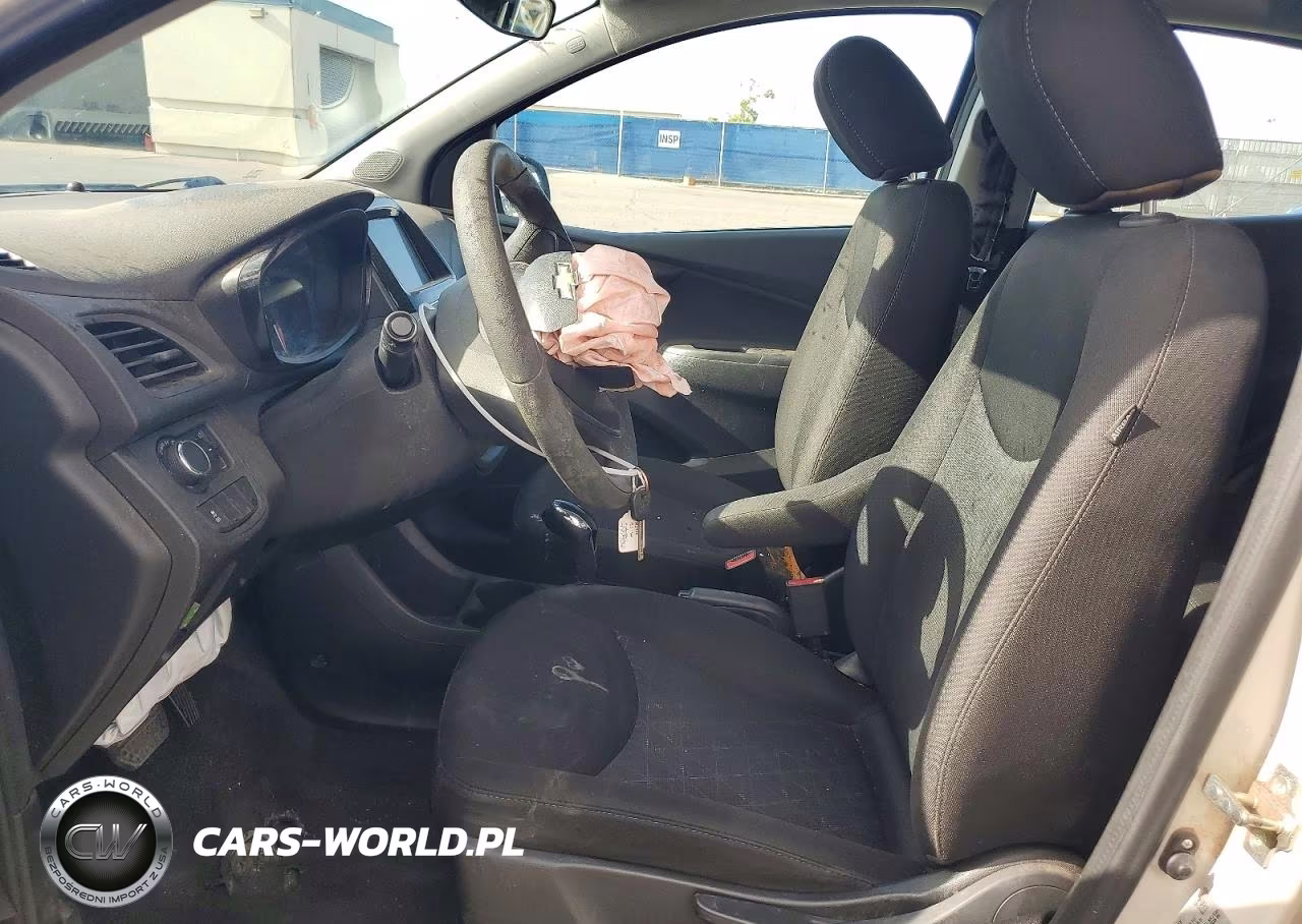 2019 Chevrolet Spark Ls VIN:KL8CB6SA4KC742430 - 7
