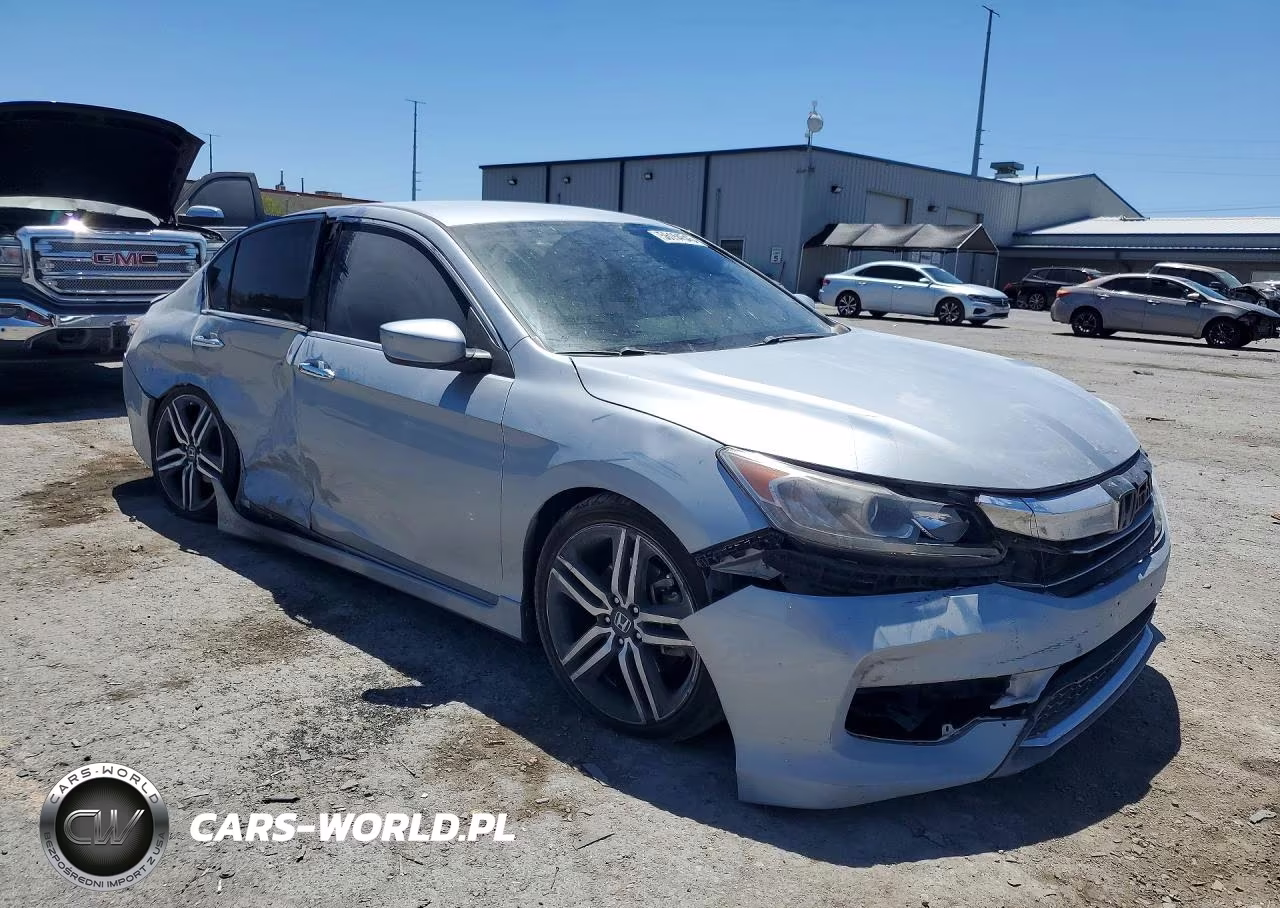 2017 Honda Accord Sport Special Edition VIN:1HGCR2F17HA011664 - 4