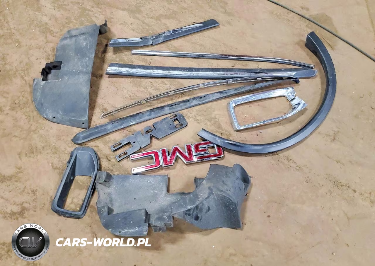2020 Nissan Rogue S VIN:5N1AT2MV1LC767044 - 13
