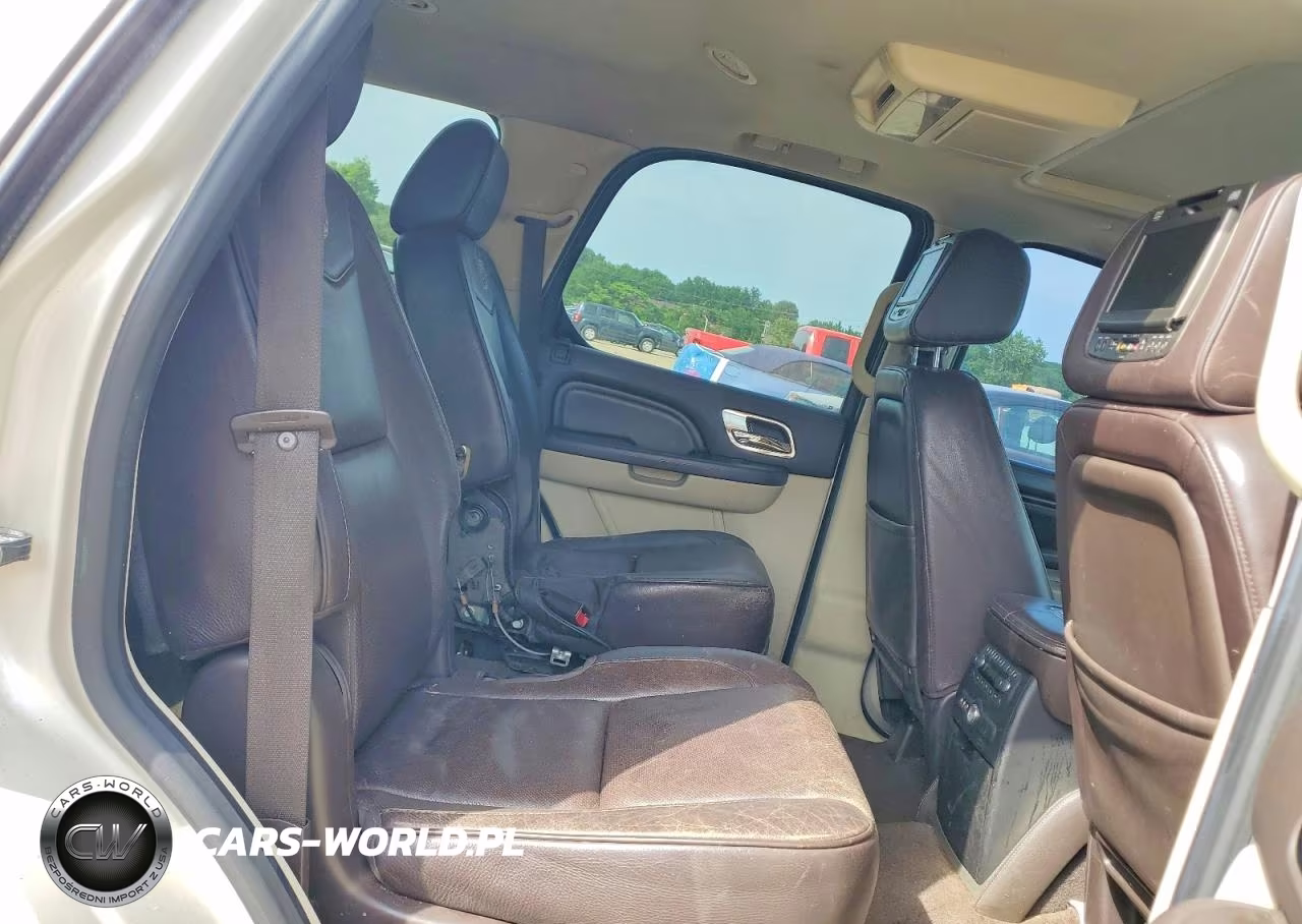 2013 Cadillac Escalade Platinum VIN:1GYS4DEF9DR320530 - 11