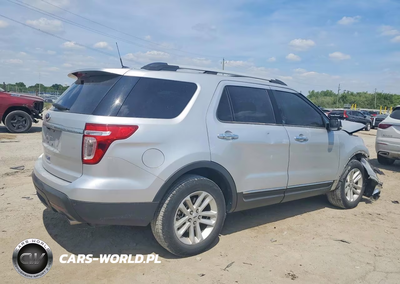 2012 Ford Explorer Xlt VIN:1FMHK7D89CGA39893 - 3