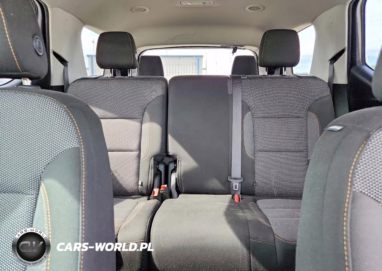 2018 Chevrolet Traverse Ls VIN:1GNERFKW4JJ141432 - 10