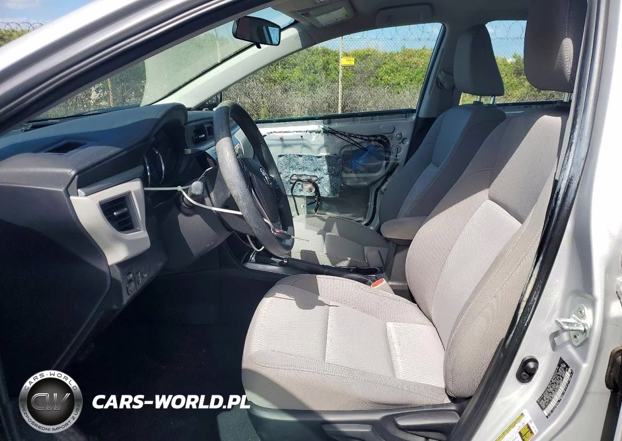 2015 Toyota Corolla L VIN:5YFBURHE5FP229600 - 7