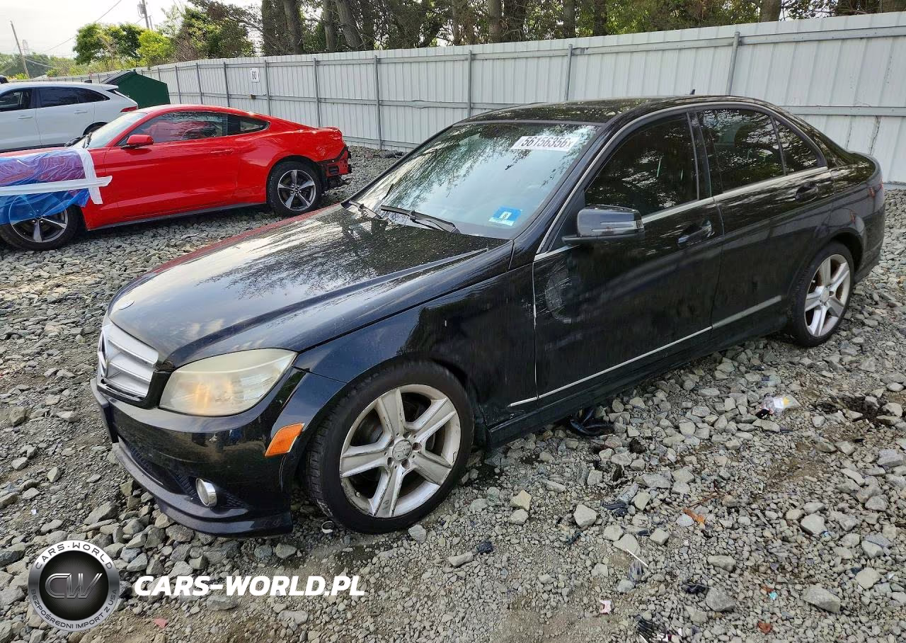 2010 Mercedes-Benz C 300 4Matic – zdjęcie 1 z 12