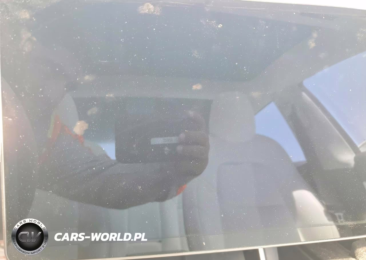 2019 Tesla Model 3 VIN:5YJ3E1EA6KF486078 - 9