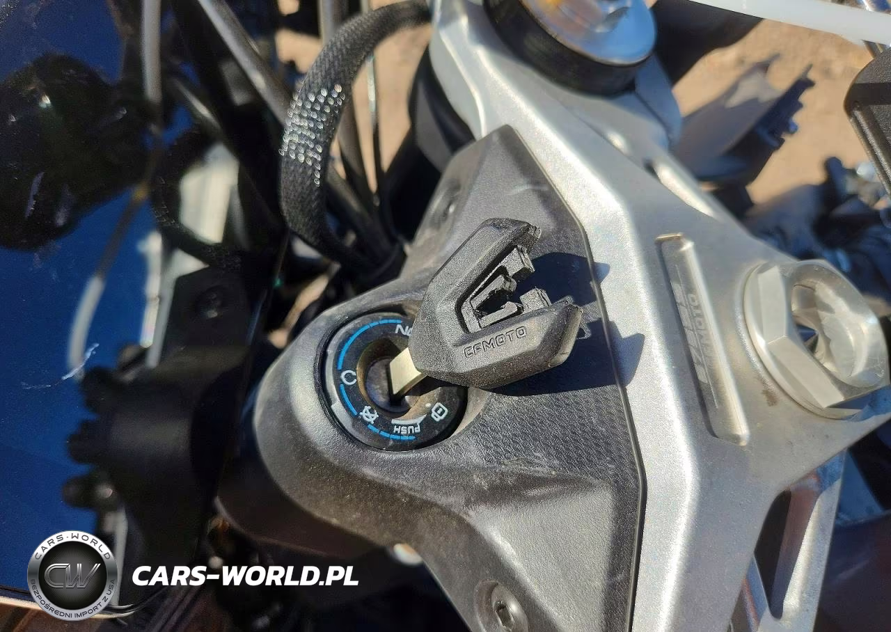 2025 Cf Moto 675Ss VIN:LCEPEVLPXS6001601 - 8
