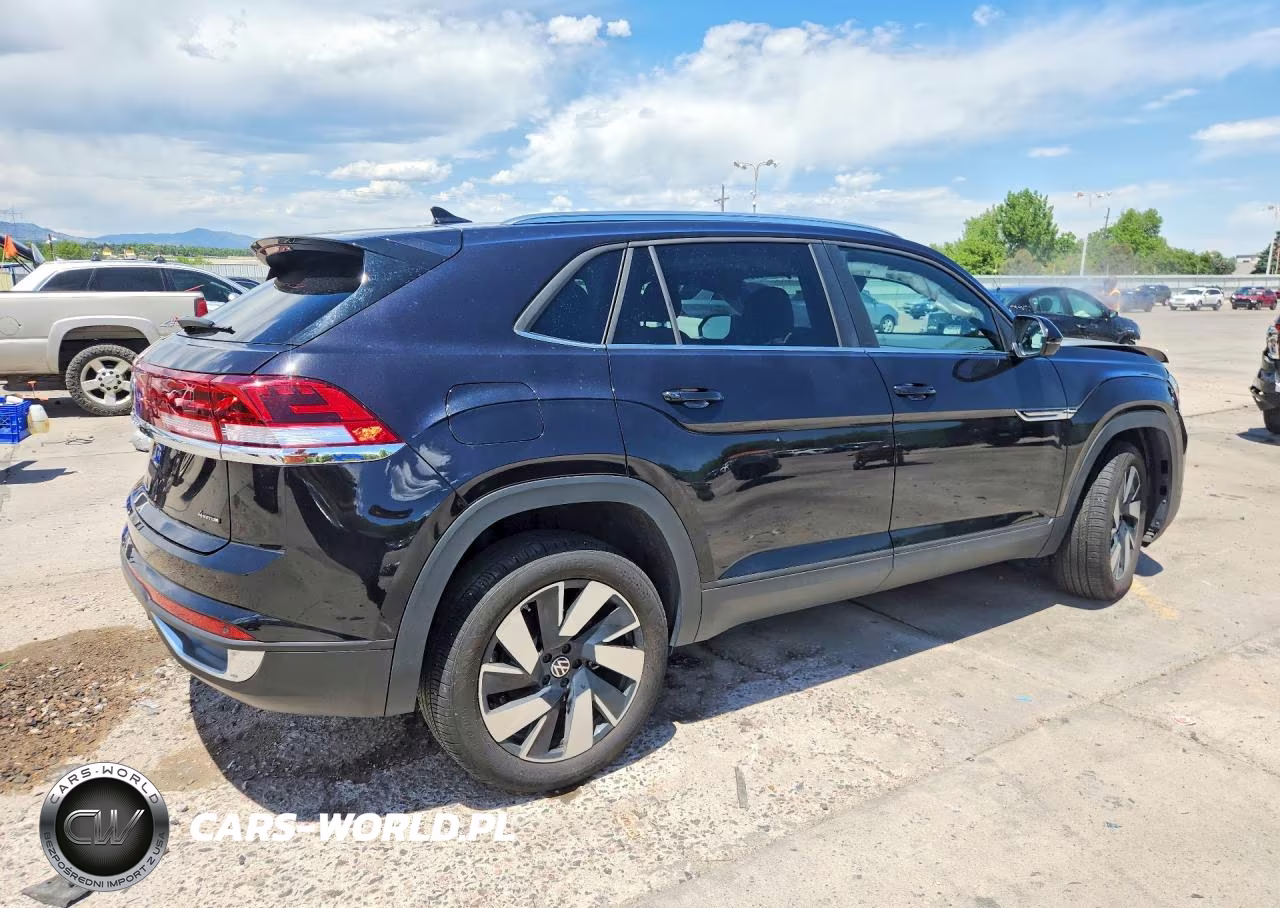2025 Volkswagen Atlas Cross Sport Se VIN:1V2KE2CA9SC221302 - 3