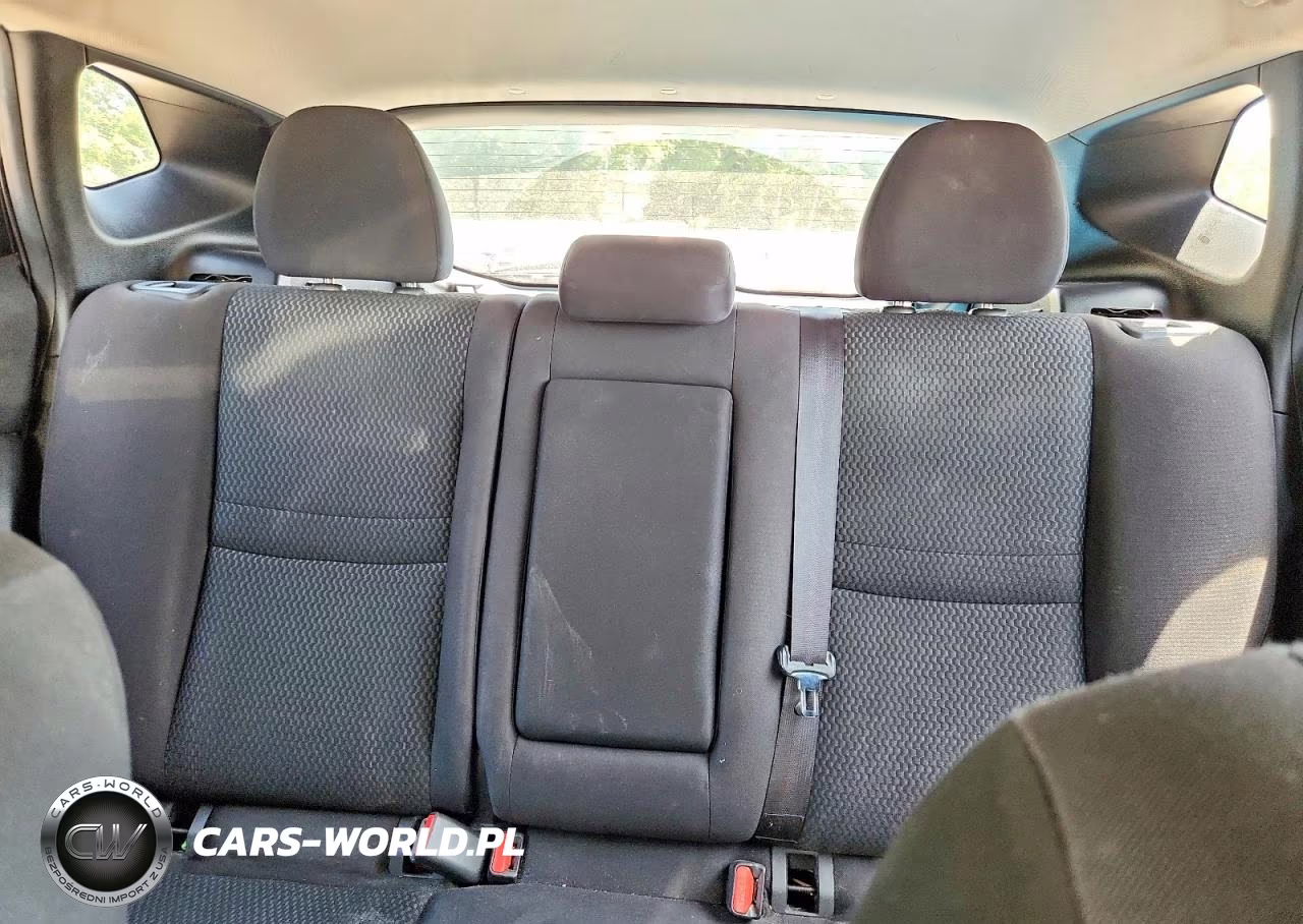2019 Nissan Rogue Sport S VIN:JN1BJ1CR3KW314735 - 10