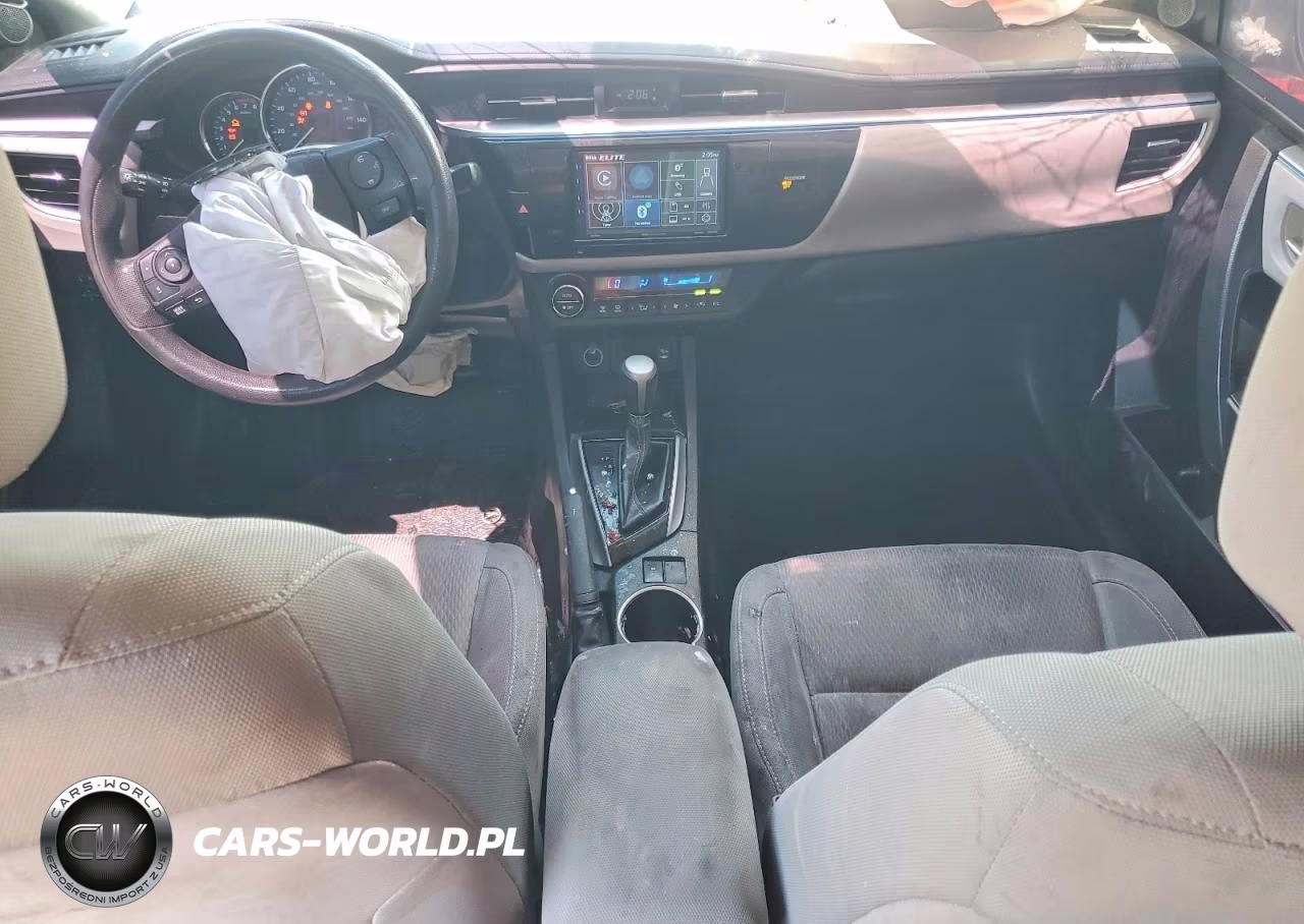 2016 Toyota Corolla Le Plus VIN:5YFBURHE2GP480365 - 8
