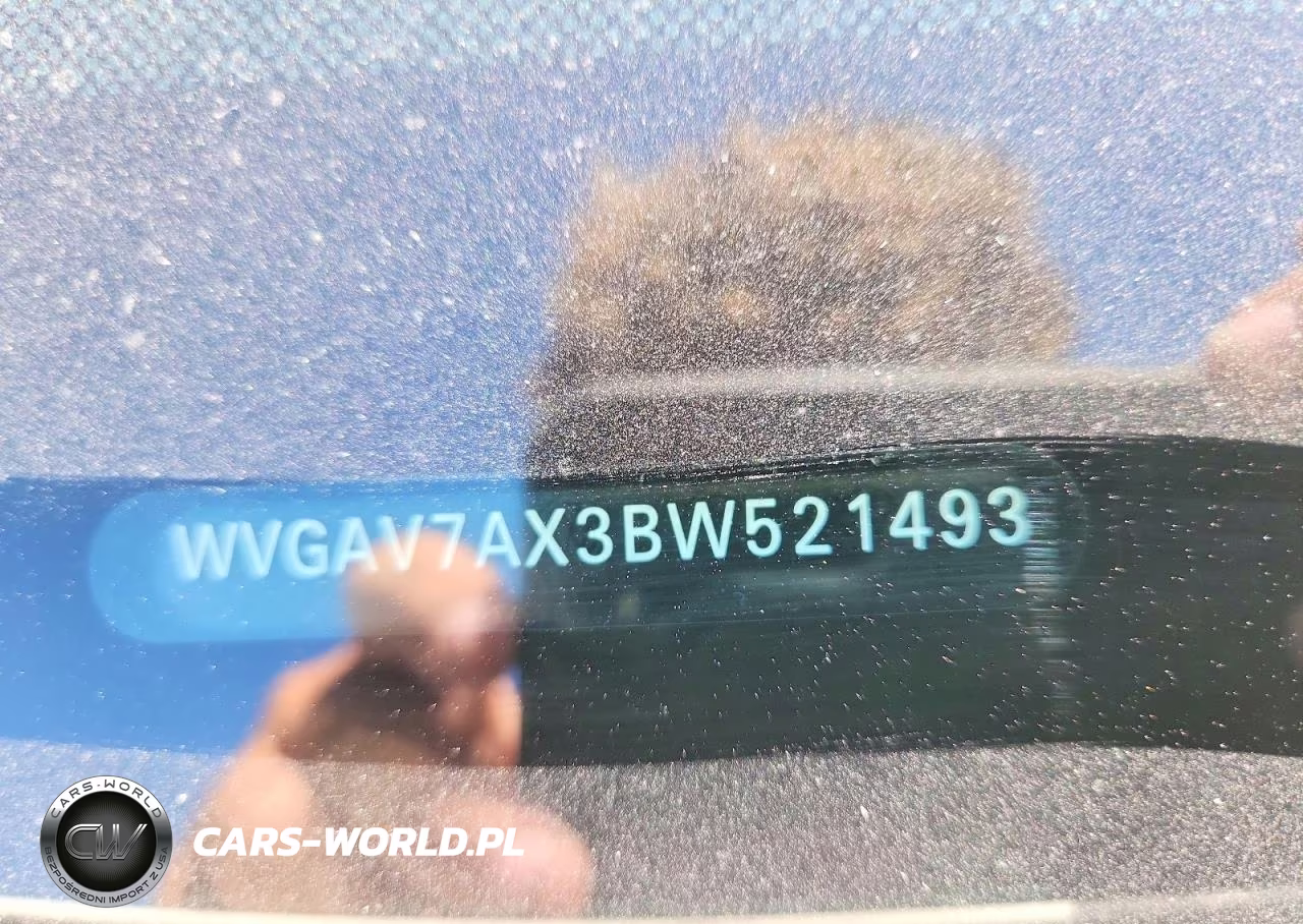 2011 Volkswagen Tiguan S VIN:WVGAV7AX3BW521493 - 12