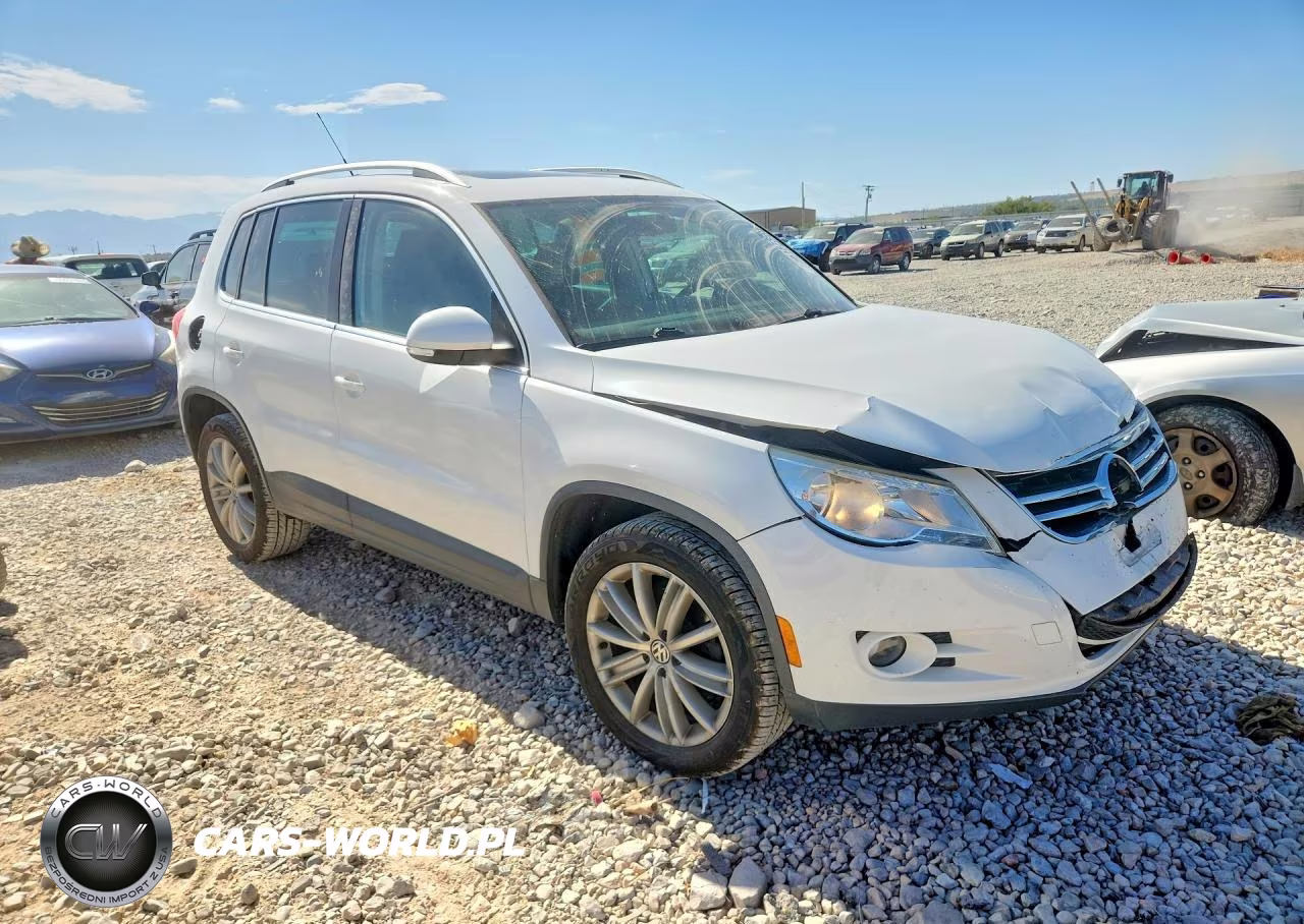 2011 Volkswagen Tiguan S VIN:WVGAV7AX3BW521493 - 4