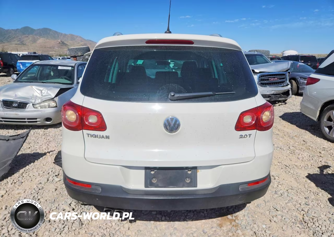 2011 Volkswagen Tiguan S VIN:WVGAV7AX3BW521493 - 6