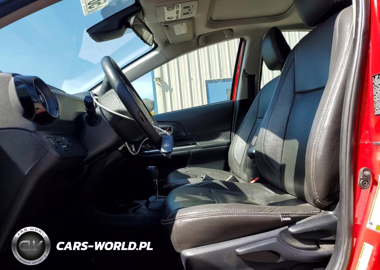 2018 Toyota Prius C Four VIN:JTDKDTB36J1614164 - 7
