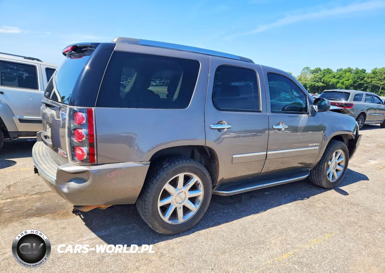 2012 GMC Yuk-Den VIN:1GKS1EEF1CR274747 - 3