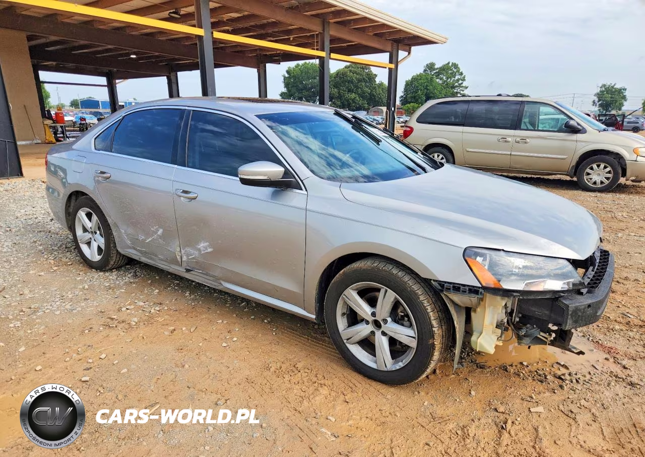2013 Volkswagen Passat Se VIN:1VWBH7A39DC023393 - 4