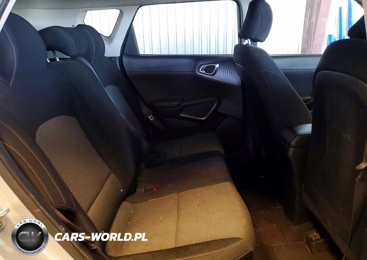 2020 Kia Soul S VIN:KNDJ23AU9L7012497 - 10