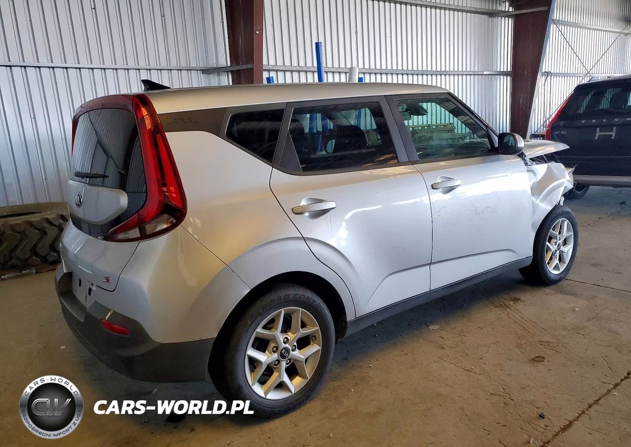 2020 Kia Soul S VIN:KNDJ23AU9L7012497 - 3