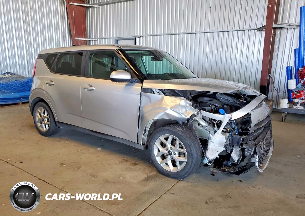 2020 Kia Soul S VIN:KNDJ23AU9L7012497 - 4