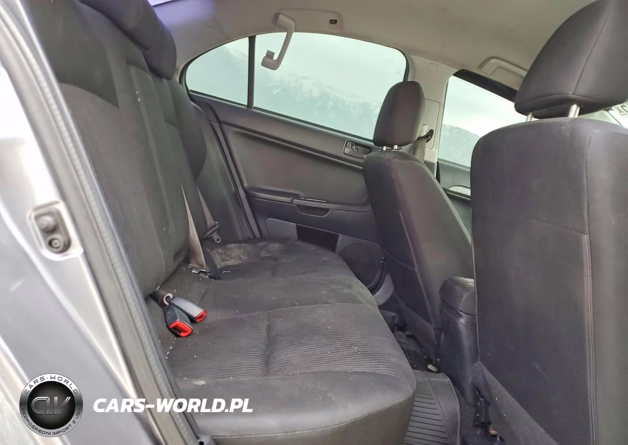 2015 Mitsubishi Lancer Es VIN:JA32U2FU4FU018004 - 10