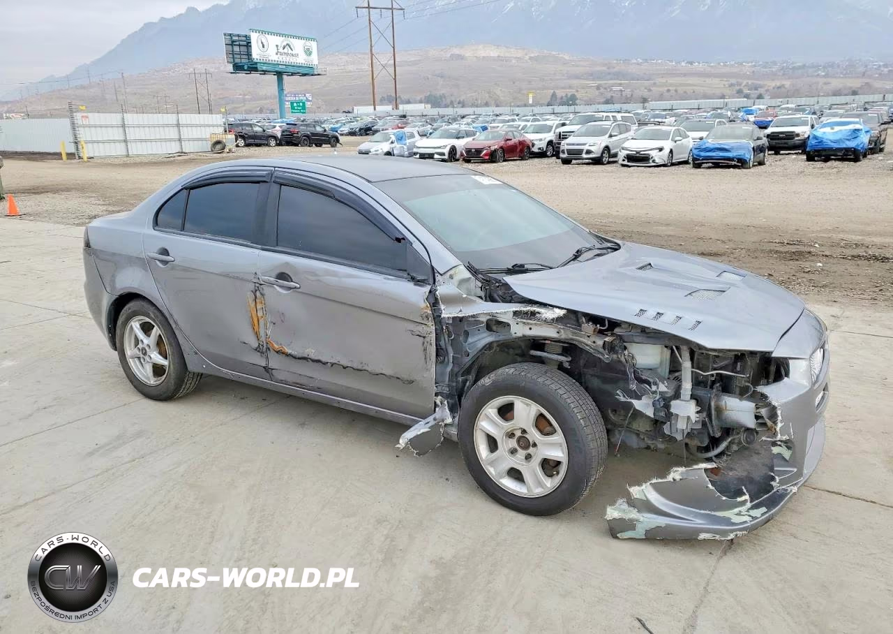 2015 Mitsubishi Lancer Es VIN:JA32U2FU4FU018004 - 4