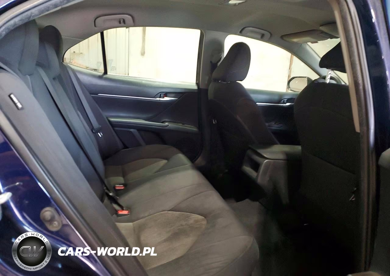 2021 Toyota Camry Le VIN:4T1C31AK7MU030777 - 10