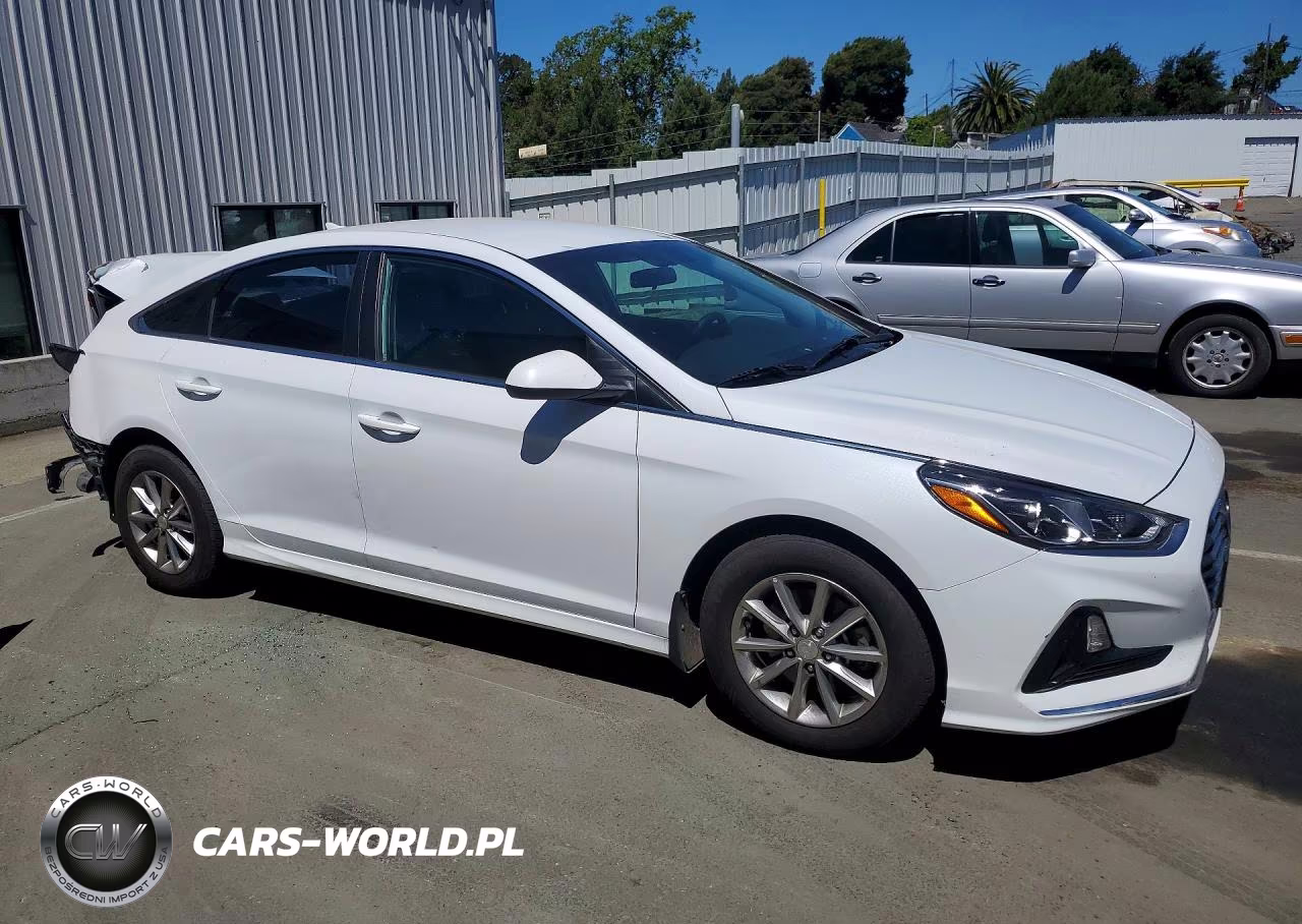 2018 Hyundai Sonata Se VIN:5NPE24AF6JH680534 - 4