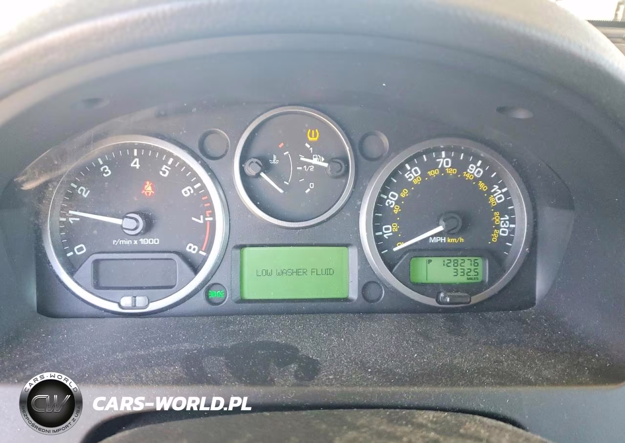 LAND ROVER LR2 HSE VIN:SALFR2BN0BH253014 - 9
