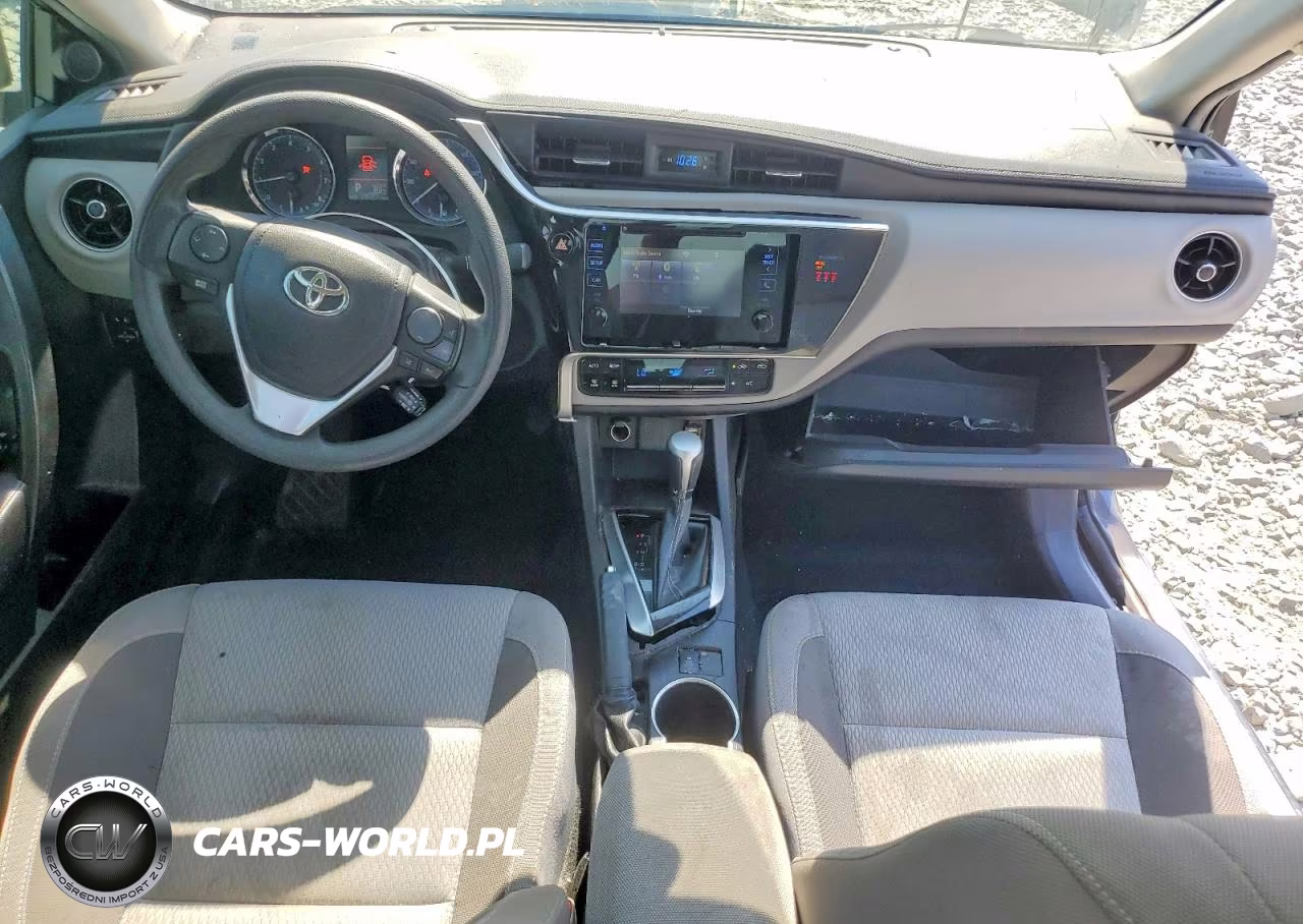 2019 Toyota Corolla Le VIN:2T1BURHE3KC183677 - 8