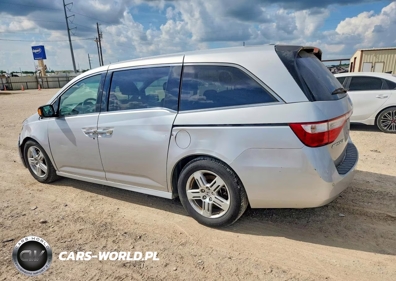 2012 Honda Odyssey Touring VIN:5FNRL5H97CB074214 - 2